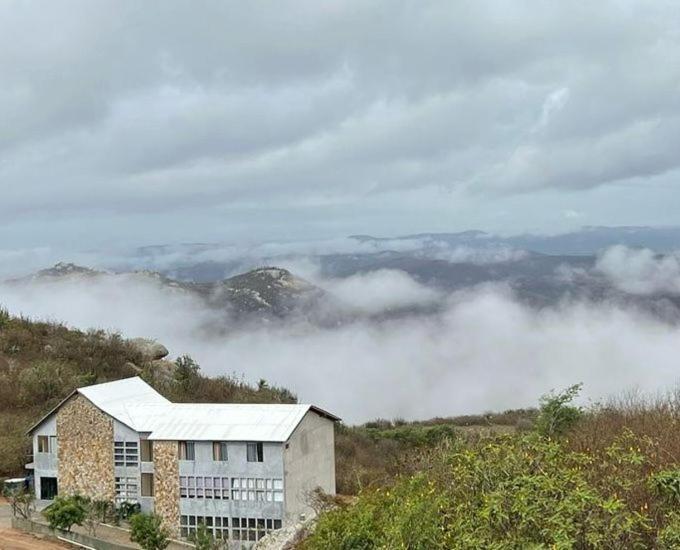 Pousada Mirante Do Vale Serra de Sao Bento Exterior photo